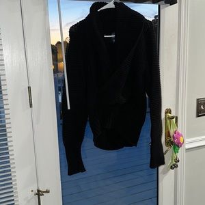 AMERICAN EAGLE ALL BLCK